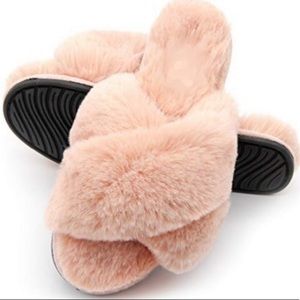 Woman’s slippers